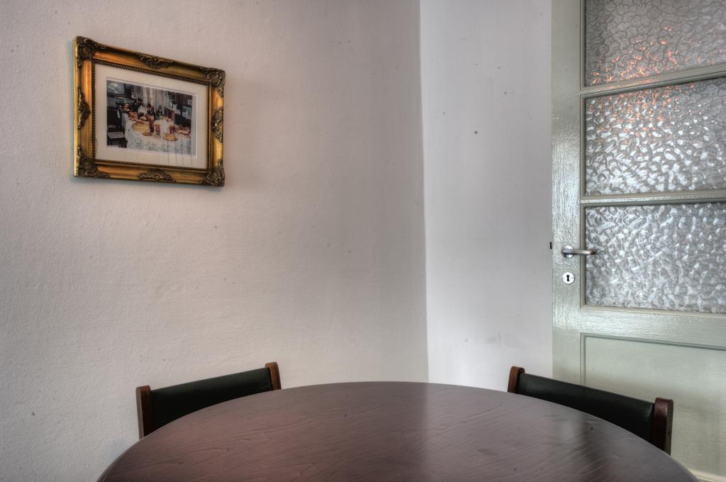 Stay Local In Alfama! Alice Central Home, Near River Lisbon Exterior photo