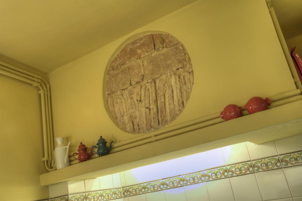 Stay Local In Alfama! Alice Central Home, Near River Lisbon Exterior photo