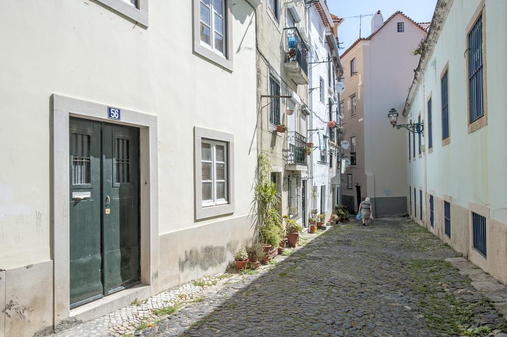 Stay Local In Alfama! Alice Central Home, Near River Lisbon Exterior photo